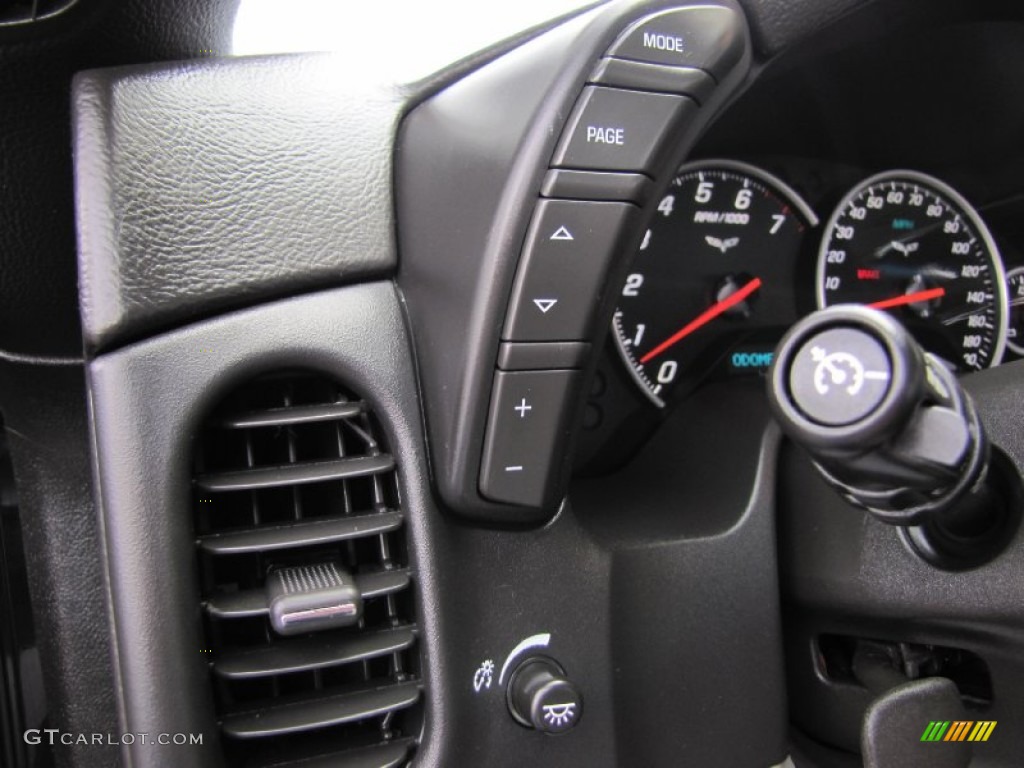 2008 Chevrolet Corvette Coupe Controls Photo #66291684