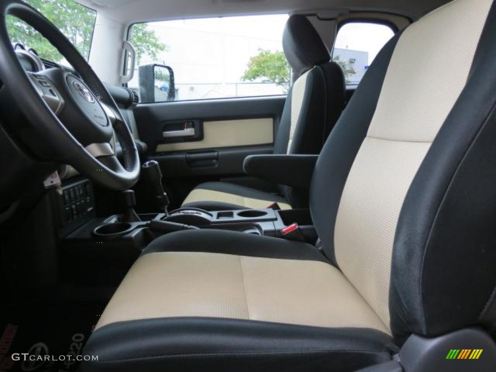 Dark Charcoal/Beige Interior 2010 Toyota FJ Cruiser Trail Teams Special Edition 4WD Photo #66292065