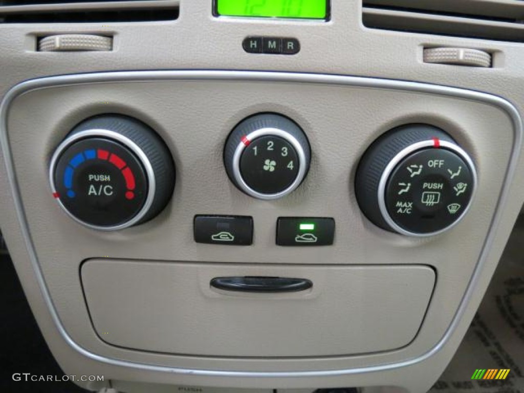 2008 Hyundai Sonata GLS Controls Photo #66292611