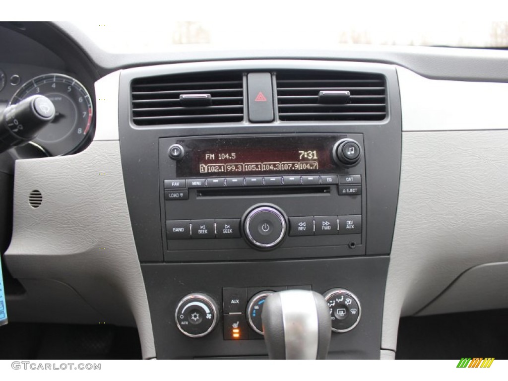 2008 Suzuki XL7 Luxury AWD Controls Photo #66292923