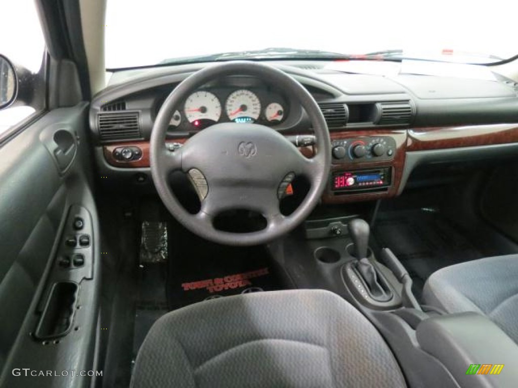 2001 Dodge Stratus SE Sedan Dark Slate Gray Dashboard Photo #66294243