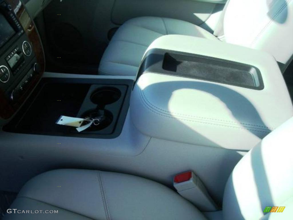 2009 Tahoe Hybrid 4x4 - Summit White / Light Titanium photo #26