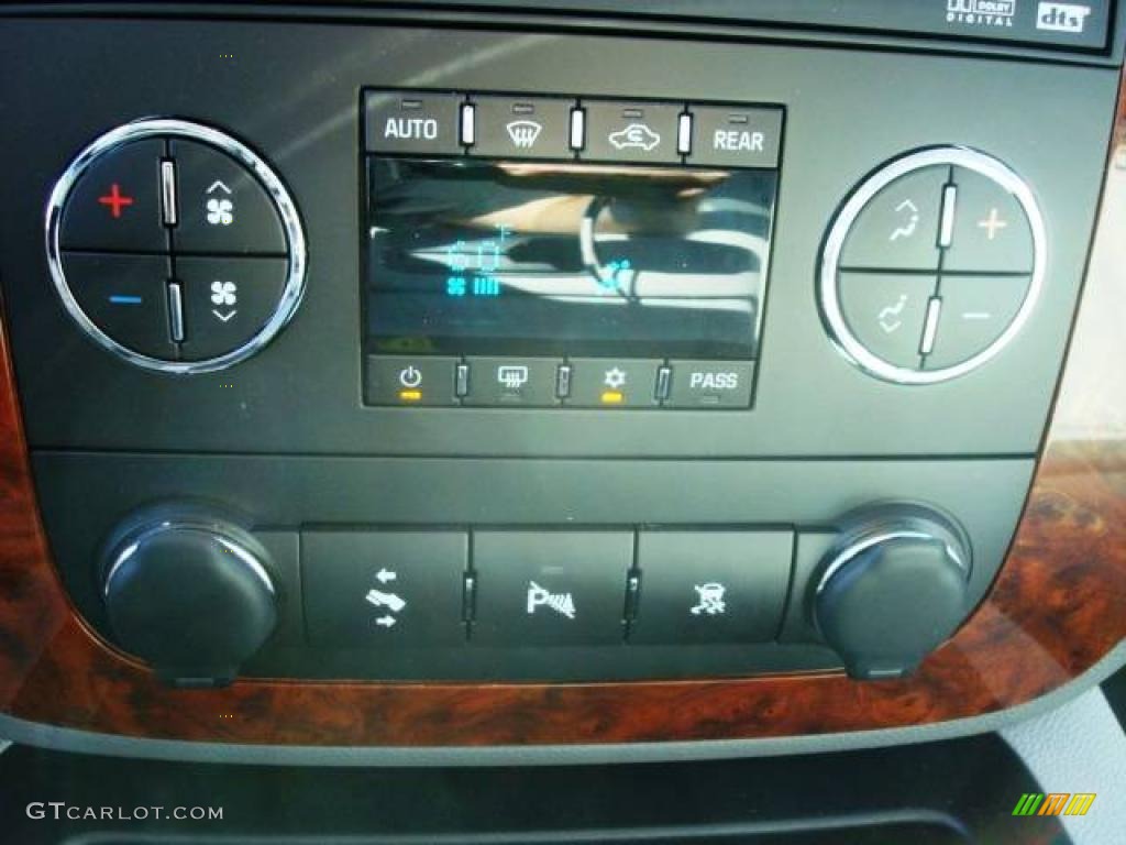 2009 Tahoe Hybrid 4x4 - Summit White / Light Titanium photo #29