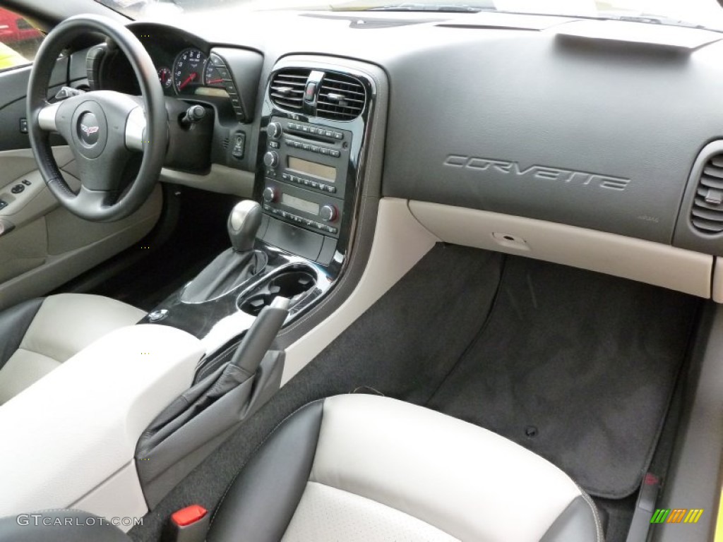 2008 Chevrolet Corvette Coupe Ebony/Titanium Dashboard Photo #66295083