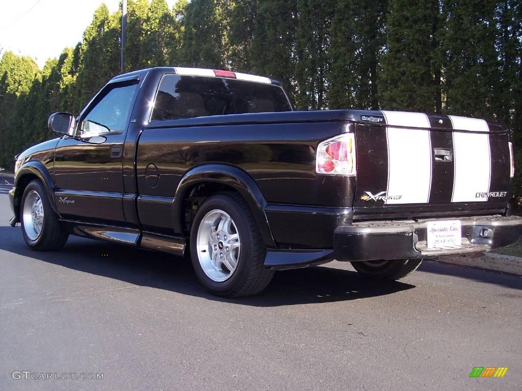 2003 S10 Xtreme Regular Cab - Black Onyx / Graphite photo #8