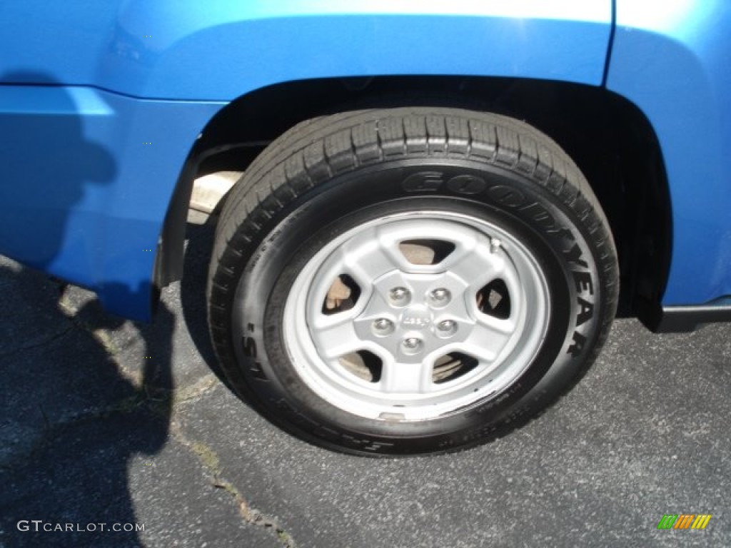 2009 Patriot Sport 4x4 - Surf Blue Pearl / Dark Slate Gray/Medium Slate Gray photo #9