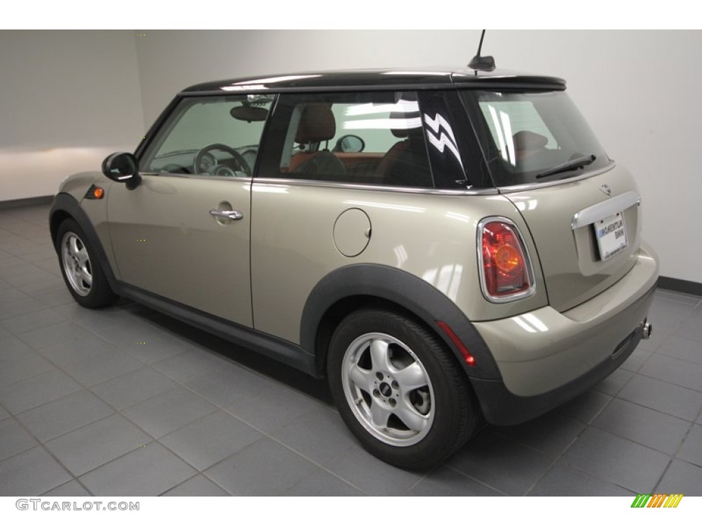 2009 Cooper Hardtop - Sparkling Silver Metallic / Lounge Redwood Red Leather photo #5