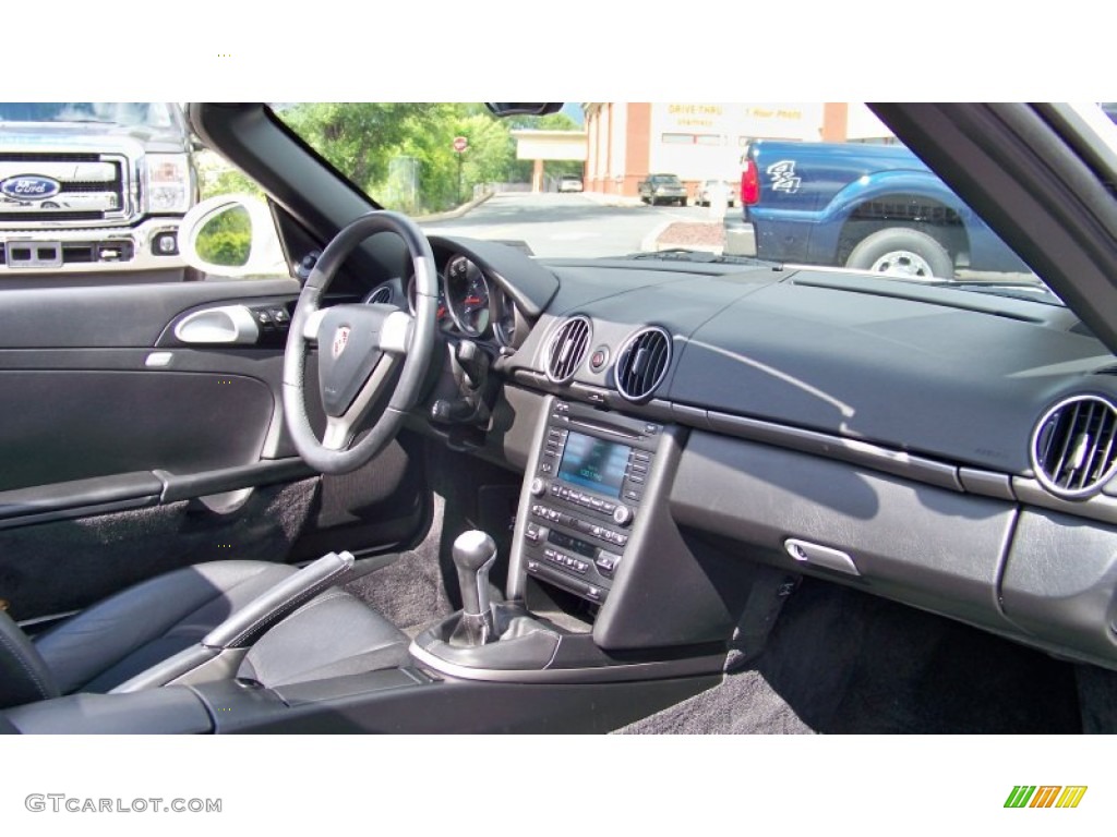 2009 Porsche Boxster Standard Boxster Model Black Dashboard Photo #66301982