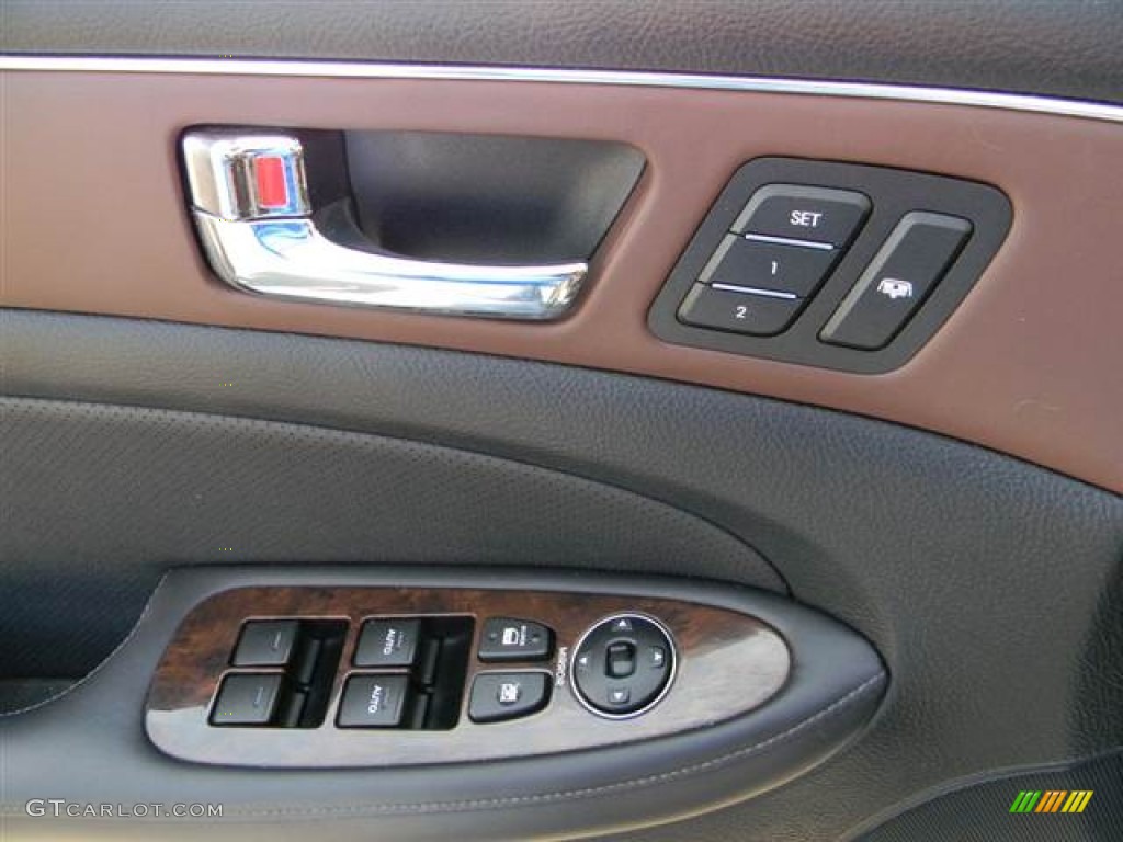2009 Hyundai Genesis 4.6 Sedan Controls Photo #66302327