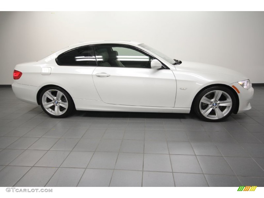 2011 3 Series 328i Coupe - Mineral White Metallic / Oyster/Black Dakota Leather photo #7