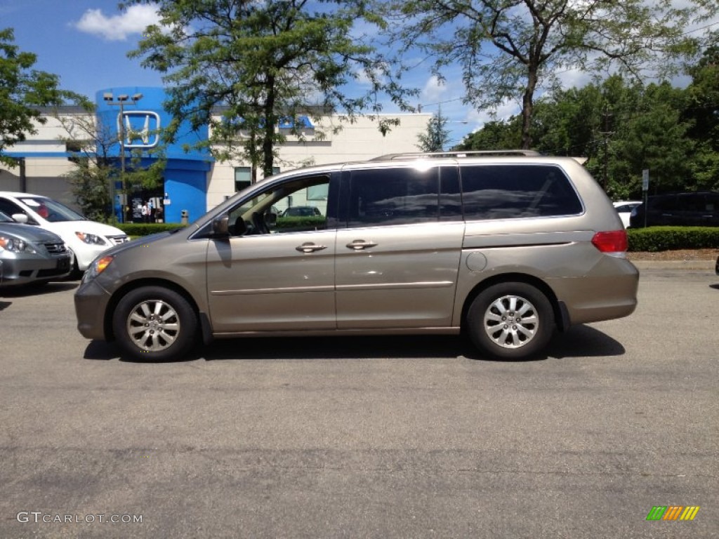 Mocha Metallic Honda Odyssey