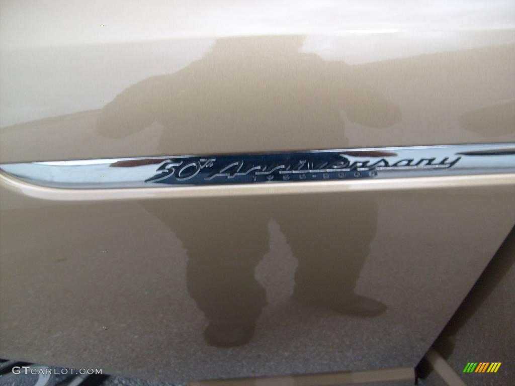 2005 Thunderbird Premium Roadster - Bronze Metallic / Black Ink/Light Sand photo #11