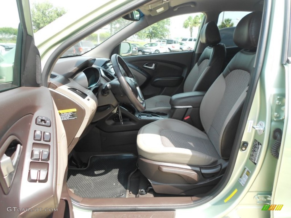 Taupe Interior 2012 Hyundai Tucson GLS Photo #66312293