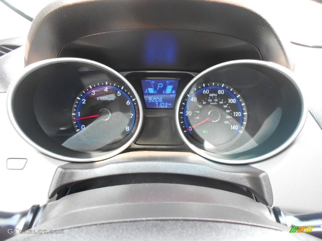 2012 Hyundai Tucson GLS Gauges Photos