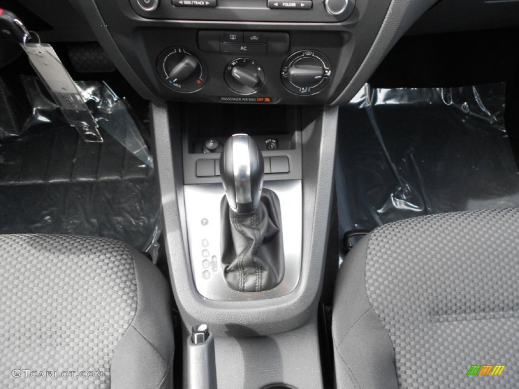 2012 Volkswagen Jetta S Sedan 6 Speed Tiptronic Automatic Transmission Photo #66313439