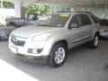 Silver Pearl - Outlook XE AWD Photo No. 3