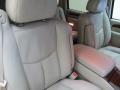 White Diamond - Escalade ESV AWD Photo No. 26