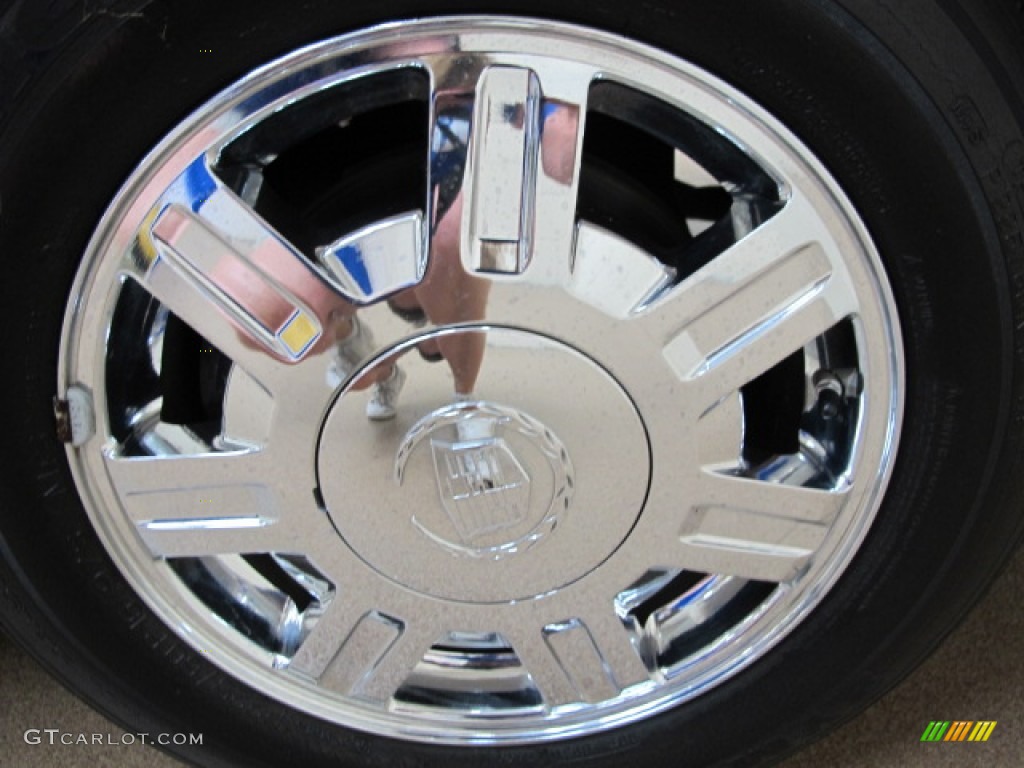 2005 Cadillac DeVille Sedan Wheel Photo #66317247