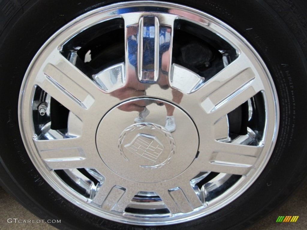 2005 Cadillac DeVille Sedan Wheel Photo #66317265