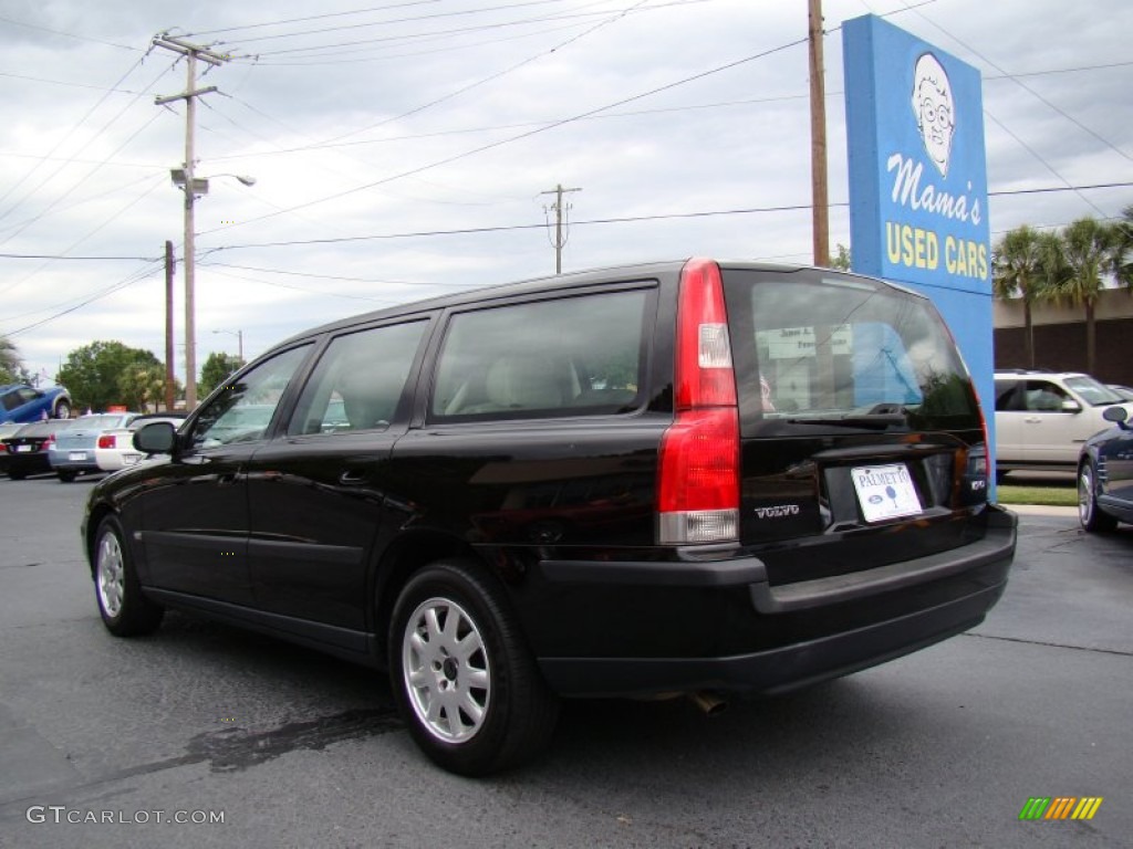 2002 V70 2.4 Wagon - Black / Taupe/Light Taupe photo #6