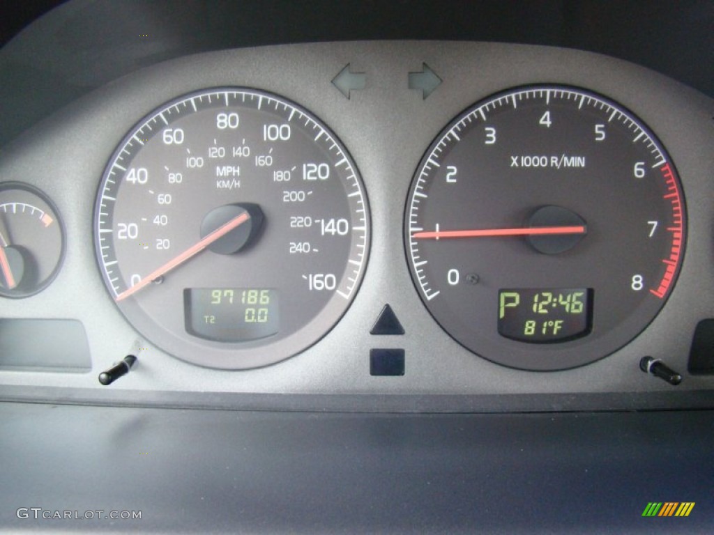 2002 V70 2.4 Wagon - Black / Taupe/Light Taupe photo #25