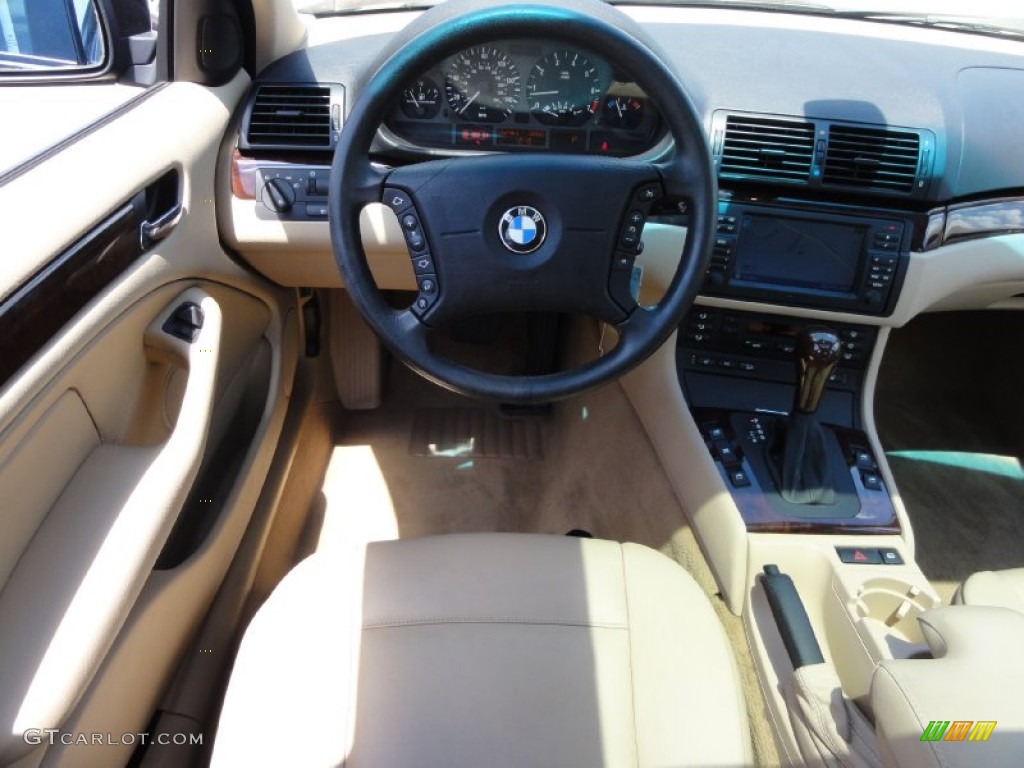 2005 3 Series 325xi Sedan - Jet Black / Sand photo #30