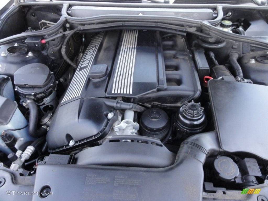 2005 3 Series 325xi Sedan - Jet Black / Sand photo #34