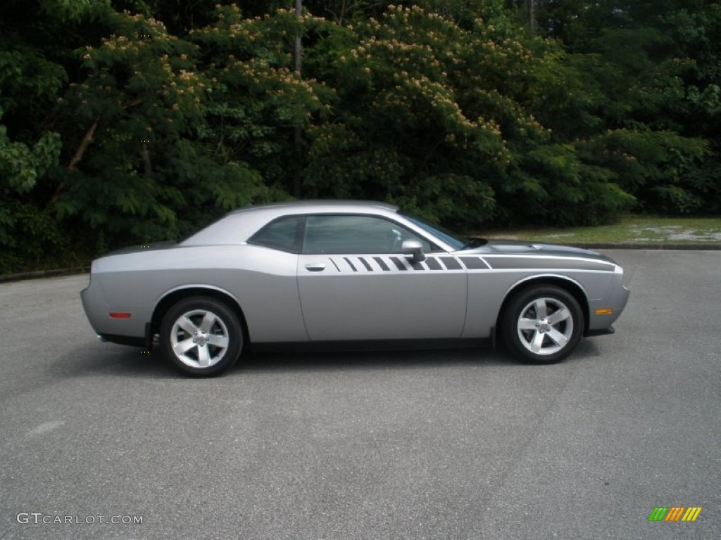 2011 Challenger SE - Billet Metallic / Dark Slate Gray photo #2