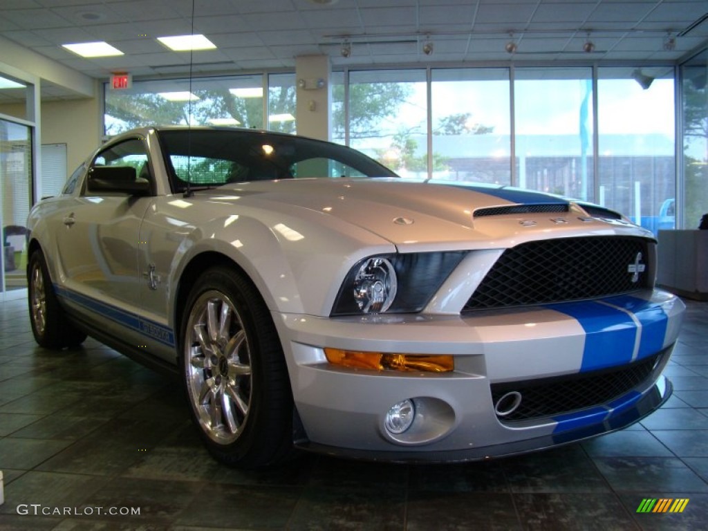 2008 Mustang Shelby GT500 Coupe - Brilliant Silver Metallic / Black photo #3