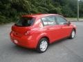 2011 Red Alert Nissan Versa 1.8 S Hatchback  photo #7