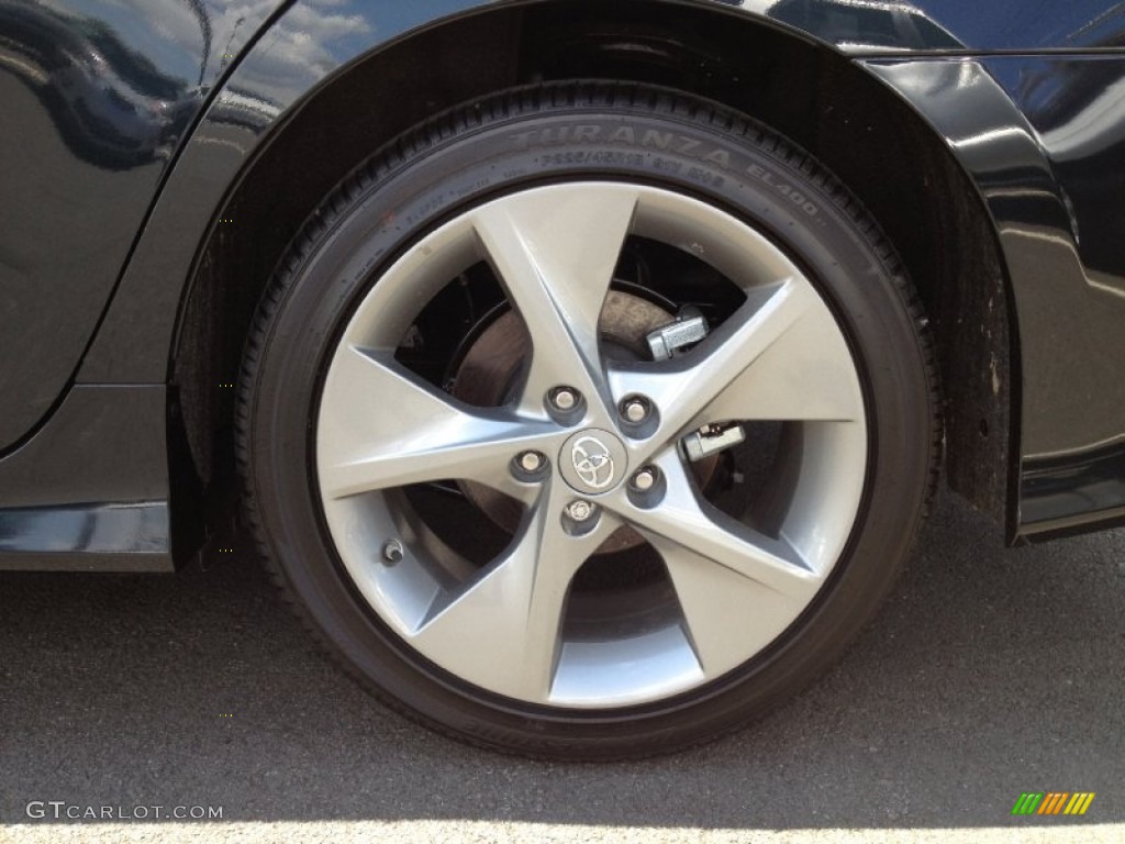 2012 Toyota Camry SE V6 Wheel Photo #66320964