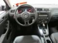 Black - Jetta SE Sedan Photo No. 17