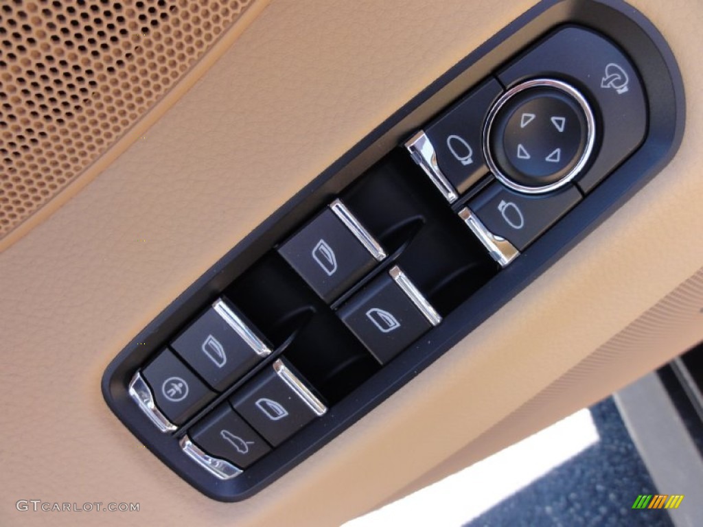 2012 Porsche Panamera 4 Controls Photo #66323295