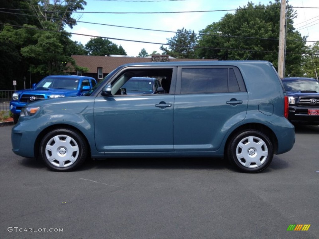 Hypnotic Teal Mica 2010 Scion xB Standard xB Model Exterior Photo #66323905