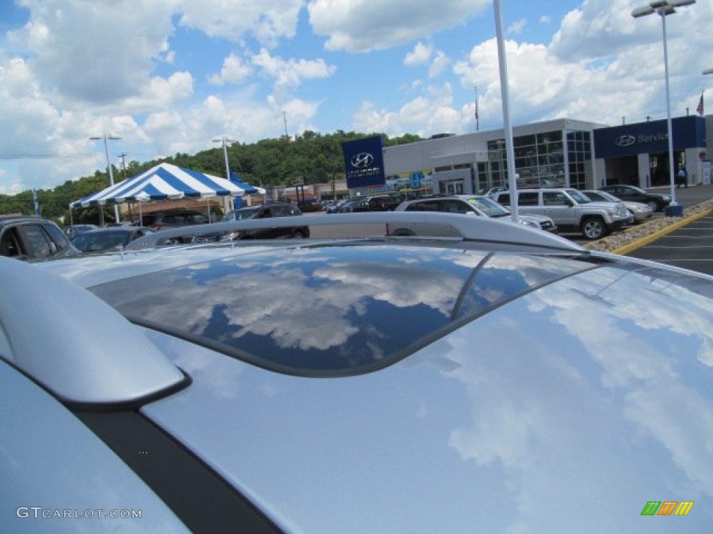 2012 Elantra SE Touring - Shimmering Silver / Black photo #3