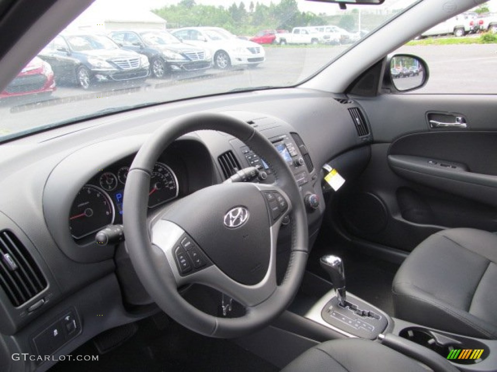 2012 Elantra SE Touring - Shimmering Silver / Black photo #7