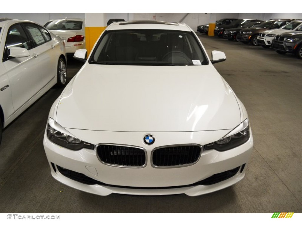 2012 3 Series 328i Sedan - Mineral White Metallic / Black photo #9