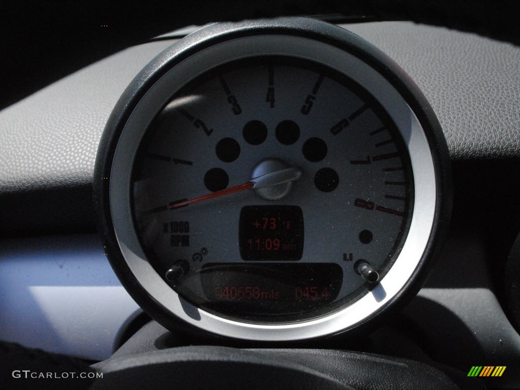 2010 Cooper Hardtop - Pepper White / Grey/Carbon Black photo #16