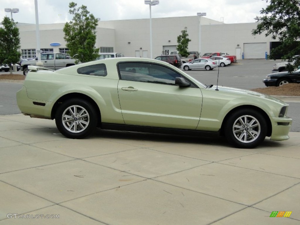 Legend Lime Metallic 2005 Ford Mustang V6 Deluxe Coupe Exterior Photo #66335154