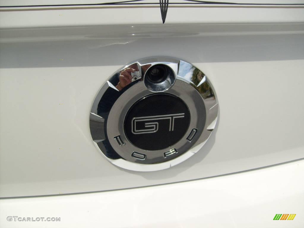 2006 Mustang GT Premium Convertible - Performance White / Light Parchment photo #11