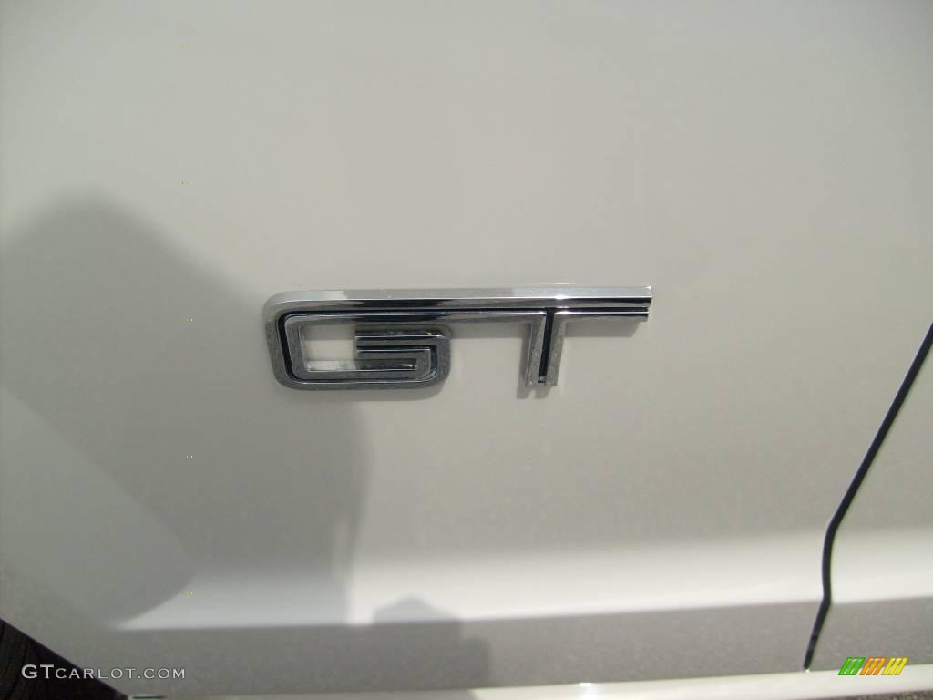 2006 Mustang GT Premium Convertible - Performance White / Light Parchment photo #12