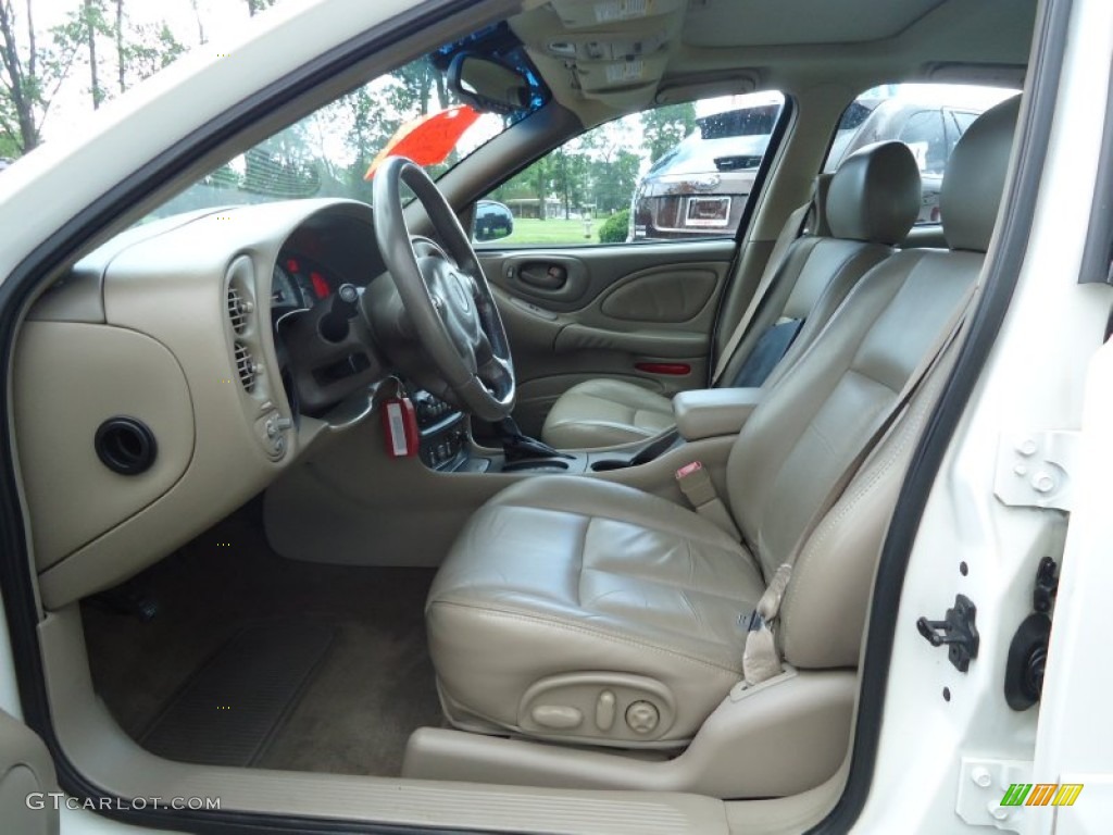 2003 Bonneville SLE - Ivory White / Taupe photo #10