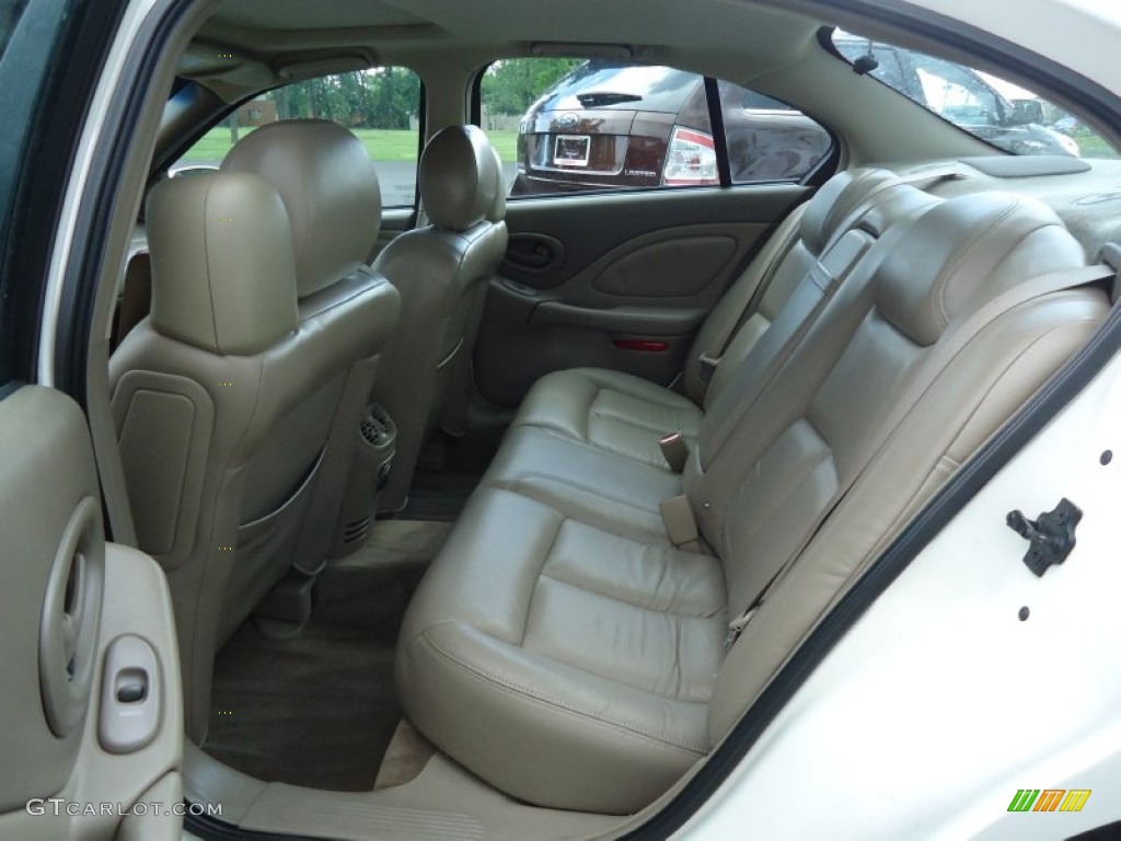 2003 Pontiac Bonneville SLE Interior Color Photos