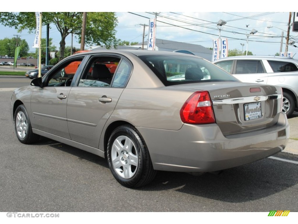 2007 Malibu LT Sedan - Amber Bronze Metallic / Ebony Black photo #4