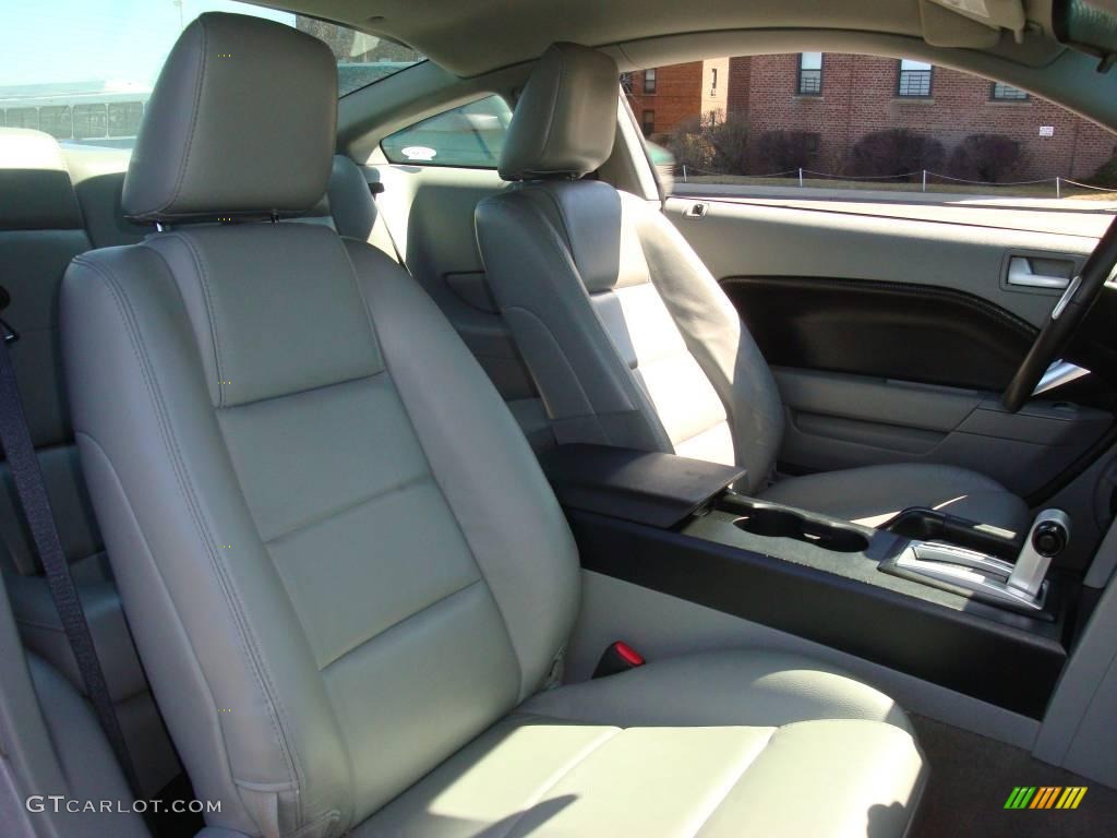 2006 Mustang V6 Premium Coupe - Tungsten Grey Metallic / Light Graphite photo #19