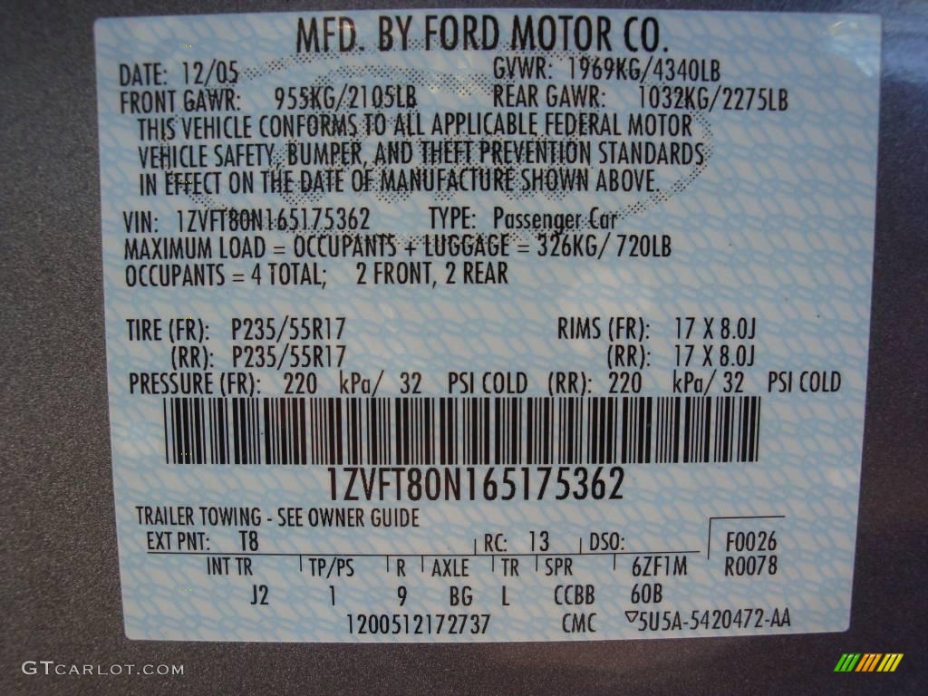 2006 Mustang V6 Premium Coupe - Tungsten Grey Metallic / Light Graphite photo #25