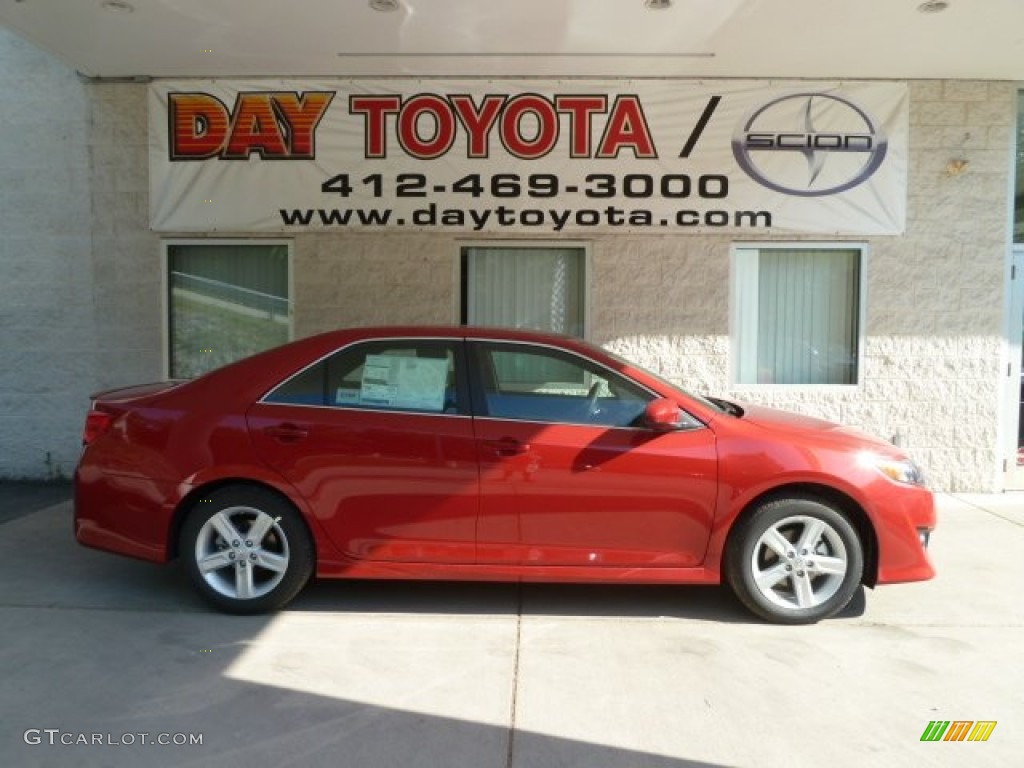 2012 Camry SE - Barcelona Red Metallic / Black photo #1