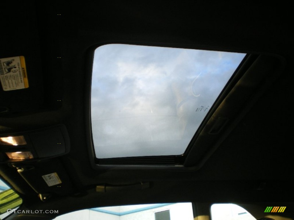 2010 Challenger R/T Classic - Detonator Yellow / Dark Slate Gray photo #9