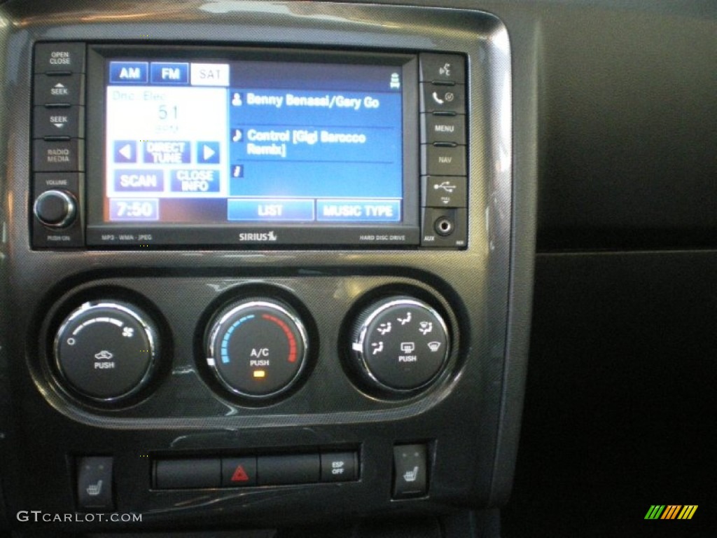 2010 Challenger R/T Classic - Detonator Yellow / Dark Slate Gray photo #13