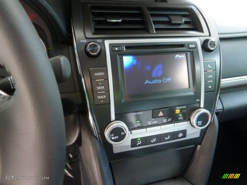 2012 Camry SE - Attitude Black Metallic / Black photo #13